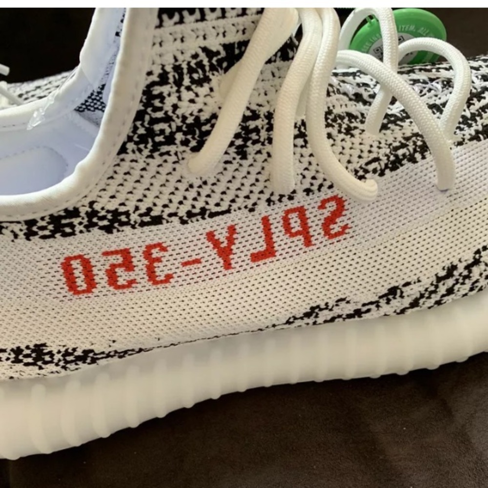 COPY - Yeezy 350 boost zebra v2